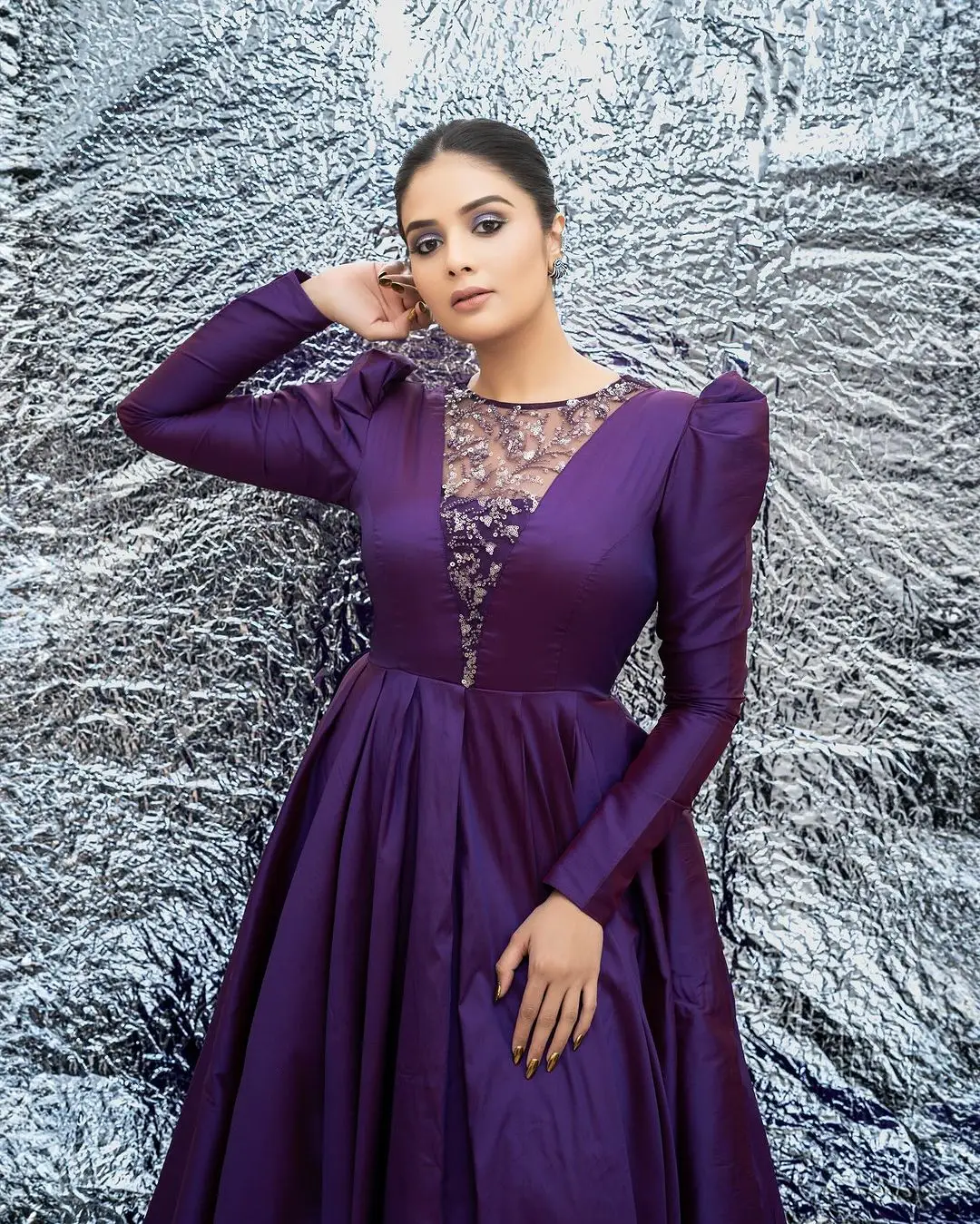 MAA TV ACTRESS SREEMUKHI IN BLUE GOWN